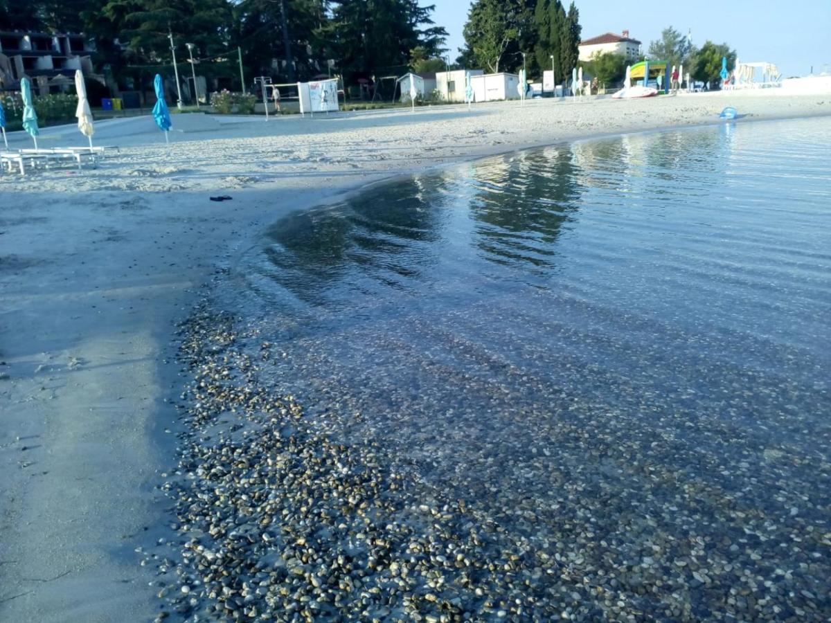 Apartment Fabic Πόρετς Εξωτερικό φωτογραφία