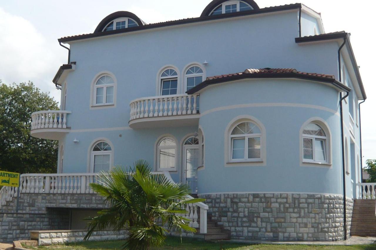 Apartment Fabic Πόρετς Εξωτερικό φωτογραφία
